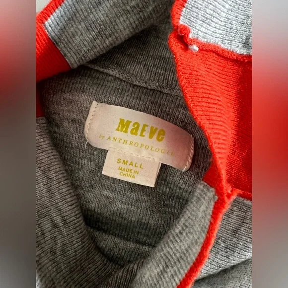 Maeve by Anthropologie Grey Red Side Stripe Mock Neck Fitted Sweater Size S - Picture 5 of 12